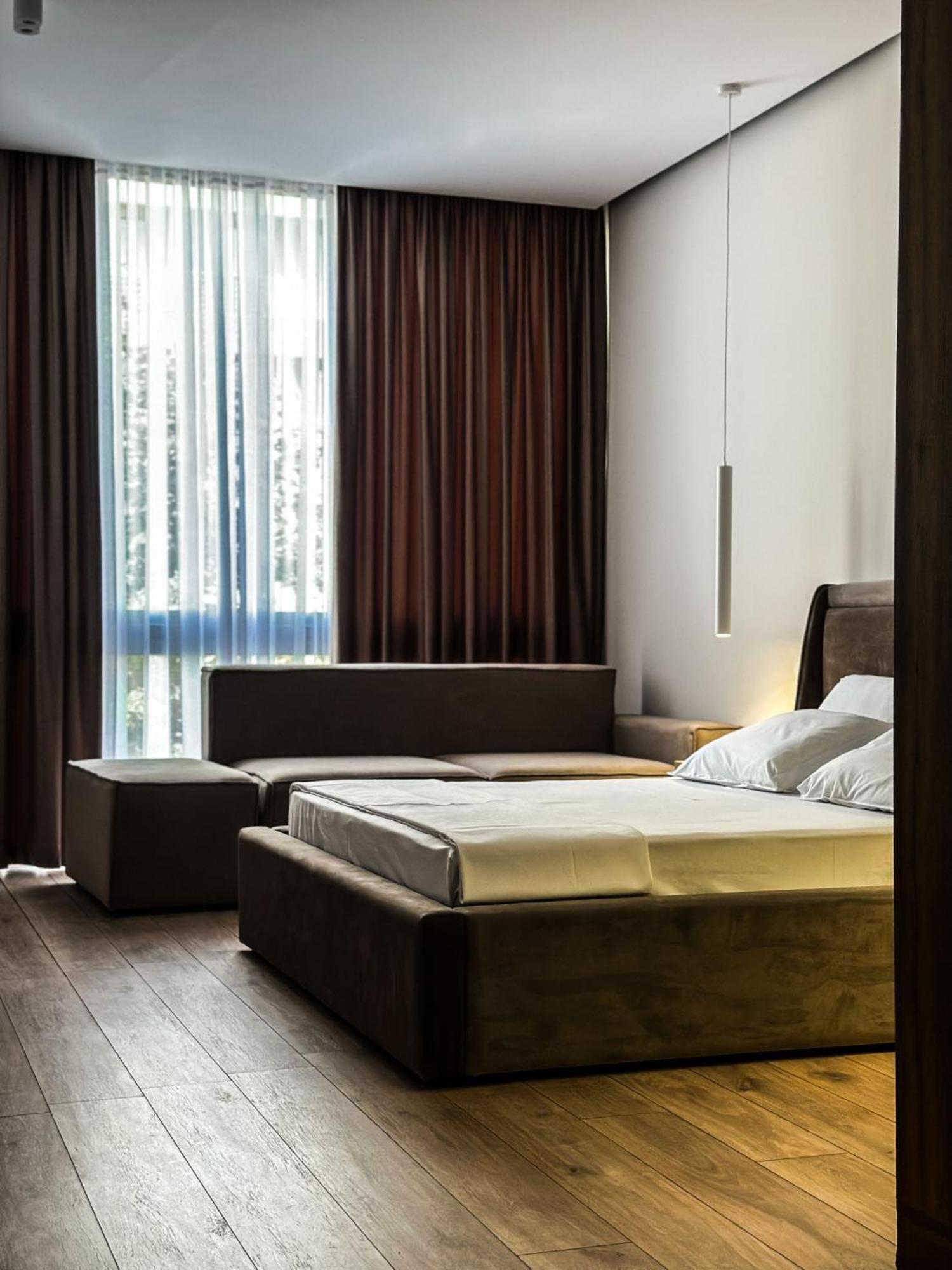 Alexander Rooms & Apartments ดูร์เรส ภายนอก รูปภาพ